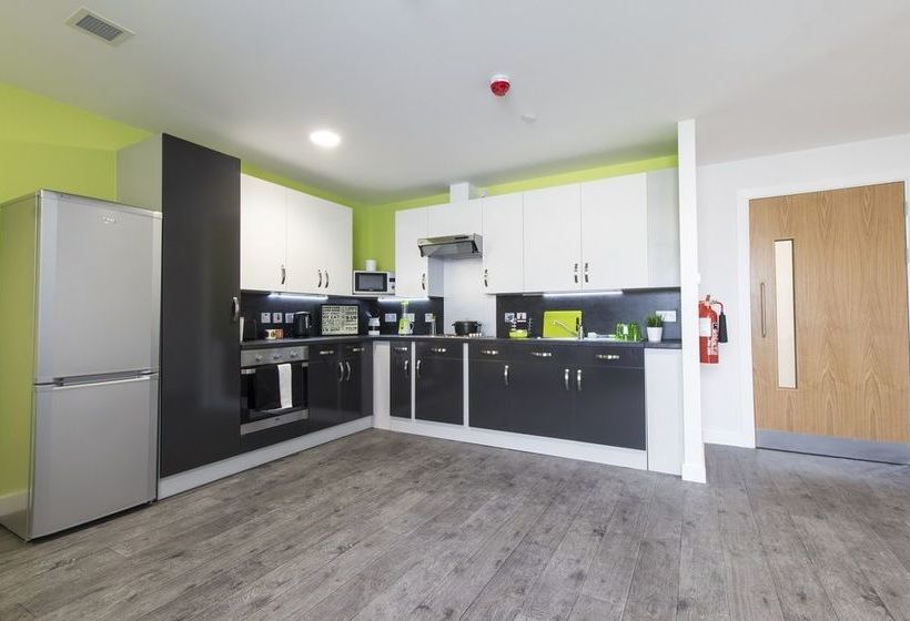 旅馆 Aparto  Binary Hub