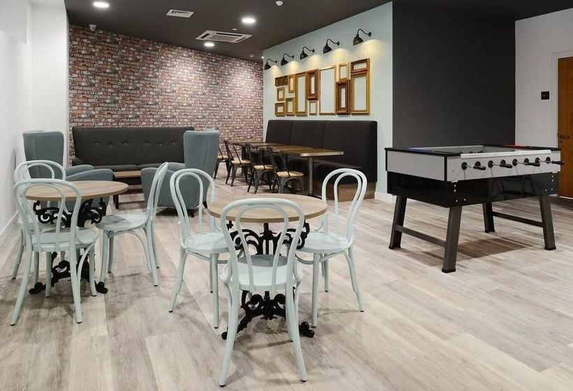 旅馆 Aparto  Binary Hub