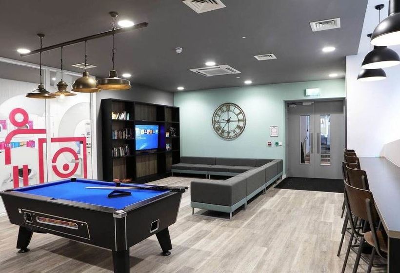 旅馆 Aparto  Binary Hub