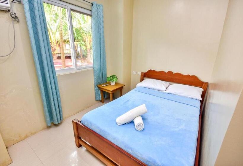 הוסטל Boracay Backpackers