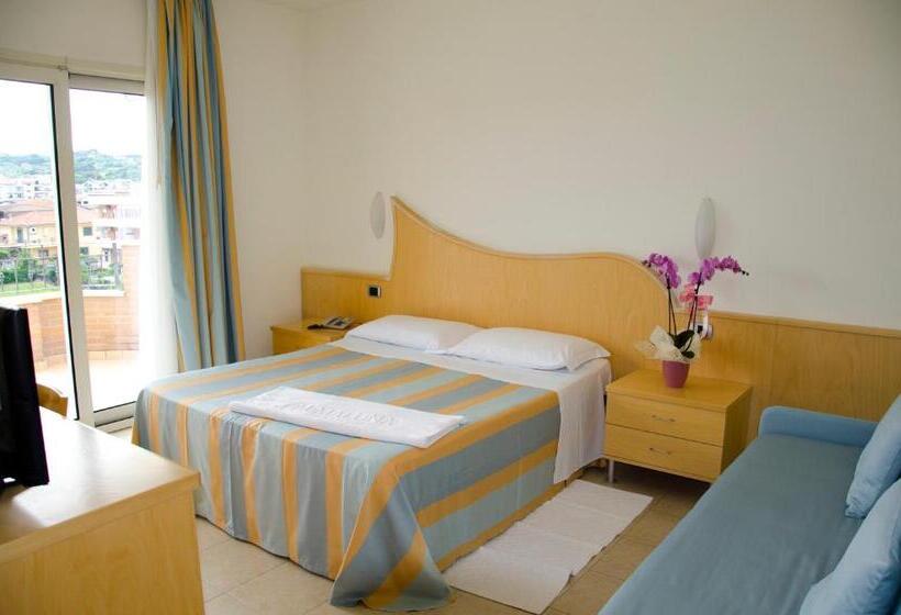 Almaluna Hotel & Resort