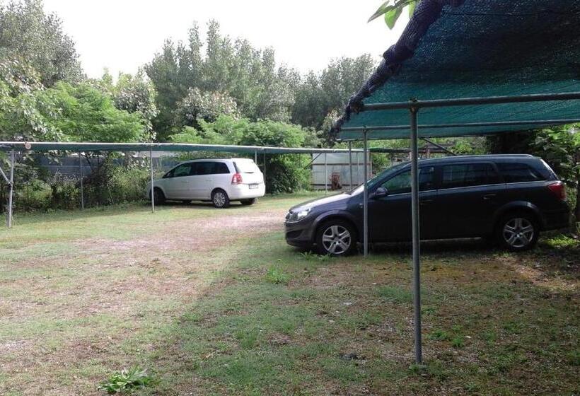 B&b   Meuble    Hotel  Cordiale