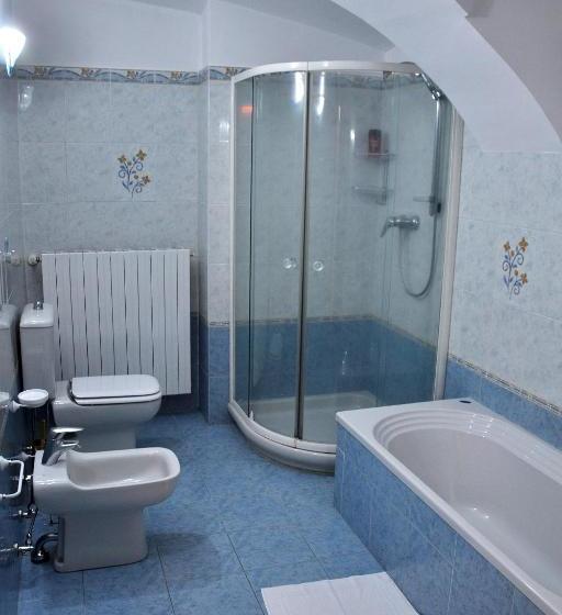 مبيت وإفطار Antico Borgo