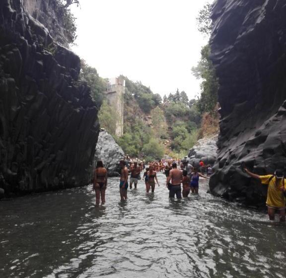 ベッドアンドブレックファースト Casa Holiday Sea Etna Di Enza