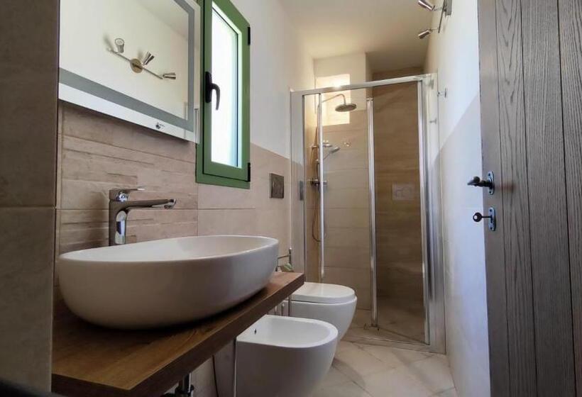 مبيت وإفطار Casale De Li Canti