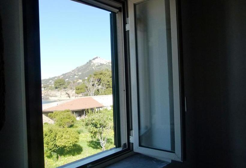 ベッドアンドブレックファースト Domus Sirenae