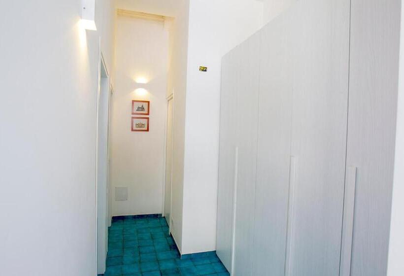 مبيت وإفطار Donnasilia