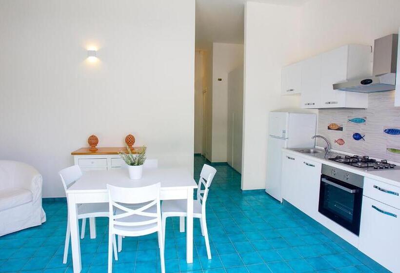 مبيت وإفطار Donnasilia