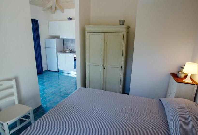 مبيت وإفطار Donnasilia