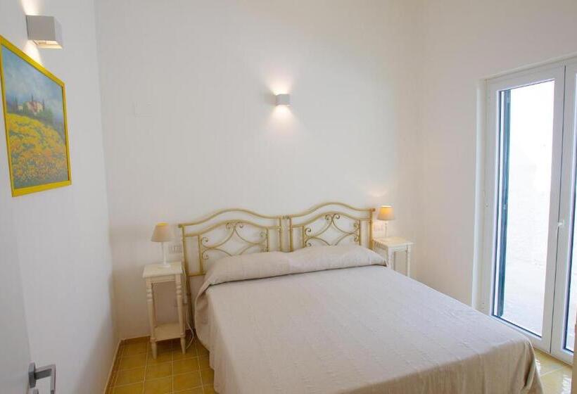 مبيت وإفطار Donnasilia