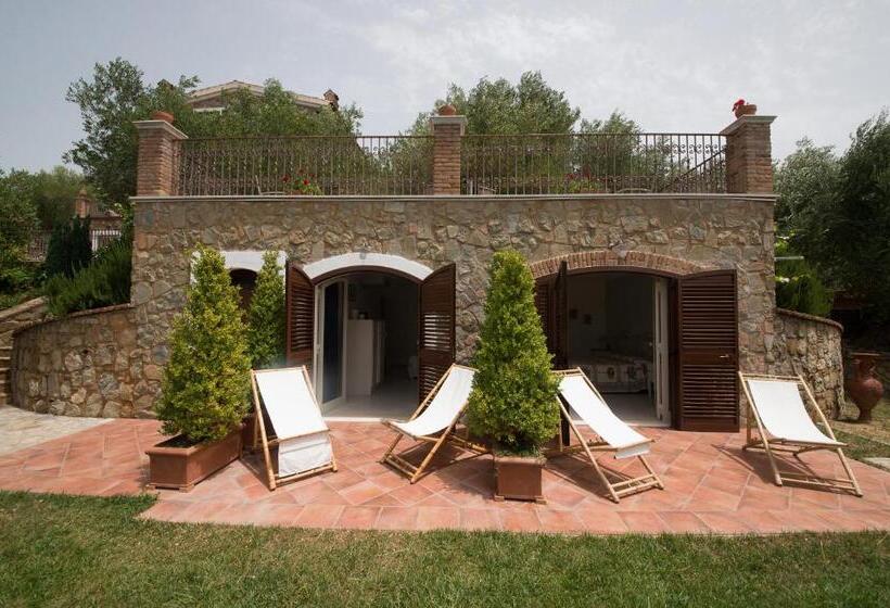 مبيت وإفطار Donnasilia