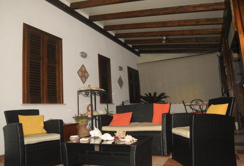 تختخواب و صبحانه Kimos