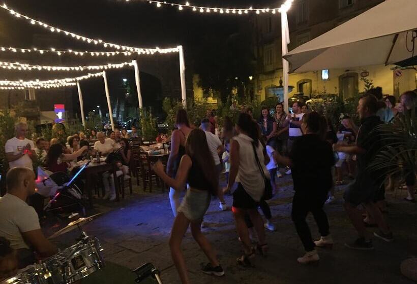 민박 La Piazza