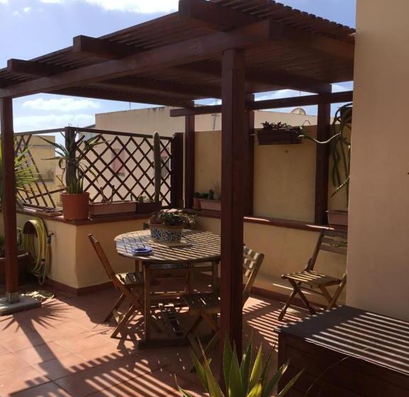 ベッドアンドブレックファースト Le Cale