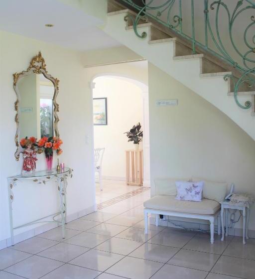 צימר Le Clos Des Roses