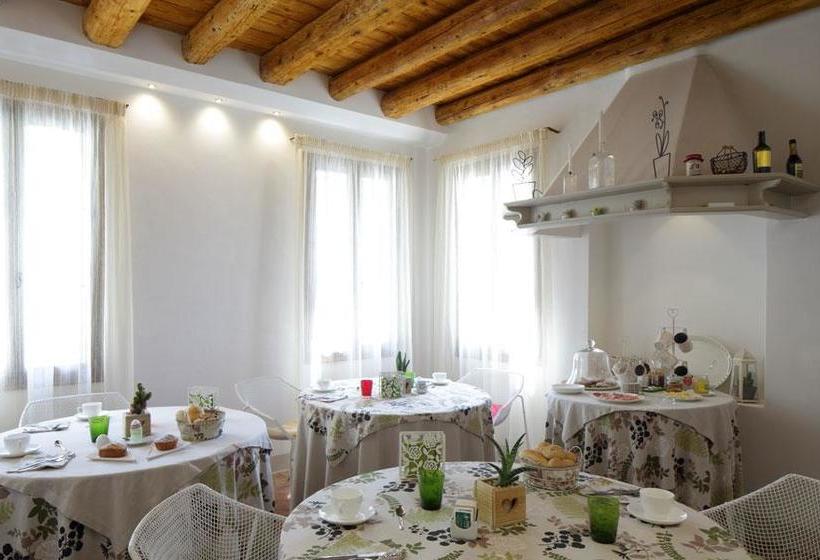 ベッドアンドブレックファースト Le Zitelle Di Ron