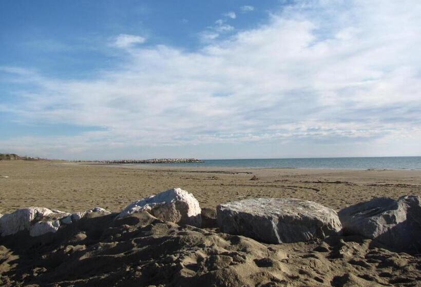 مبيت وإفطار Marelaguna Rooms