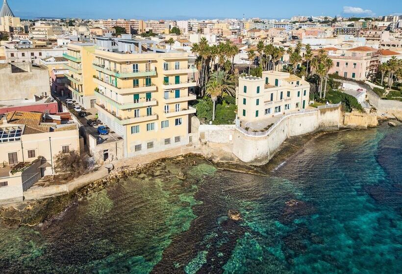 Bed and Breakfast Marlove Siracusa Private Sea Access Self Check In