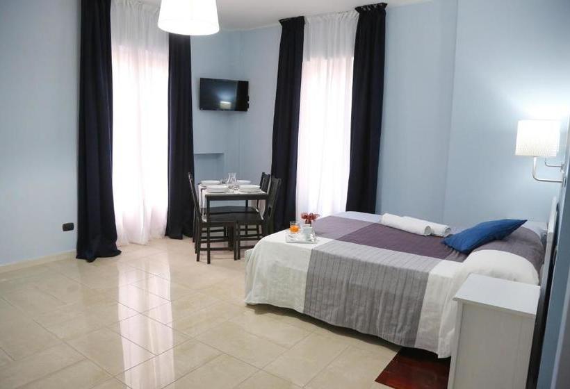 تختخواب و صبحانه Napolitano Palace