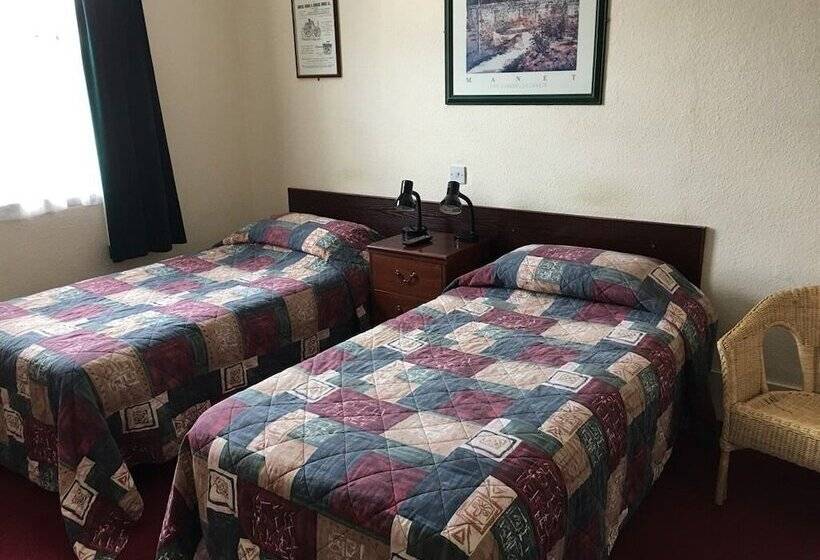 민박 The Bridge Inn