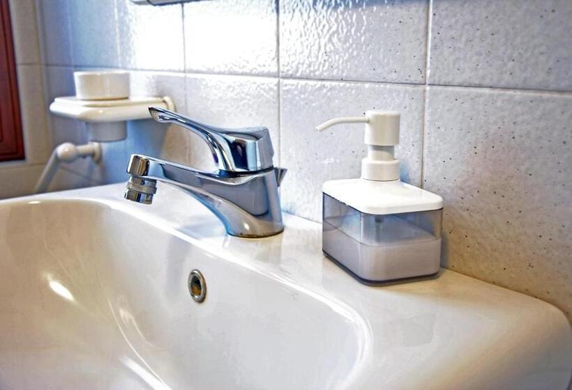 مبيت وإفطار Villa Stefania