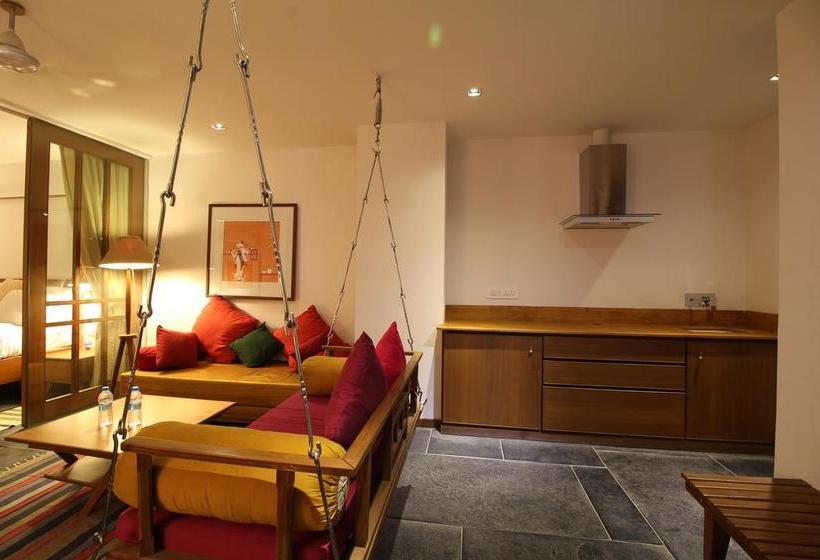 酒店 The Sky Imperial Aarivaa Luxury Stays