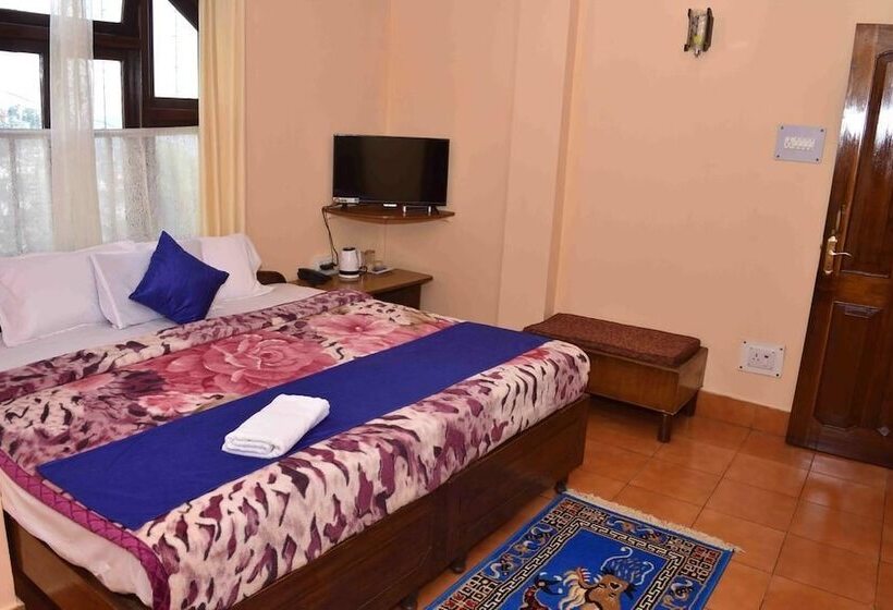 בית מלון כפרי Alaya