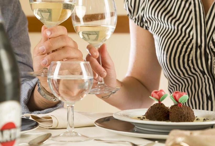 Отель Albicocco