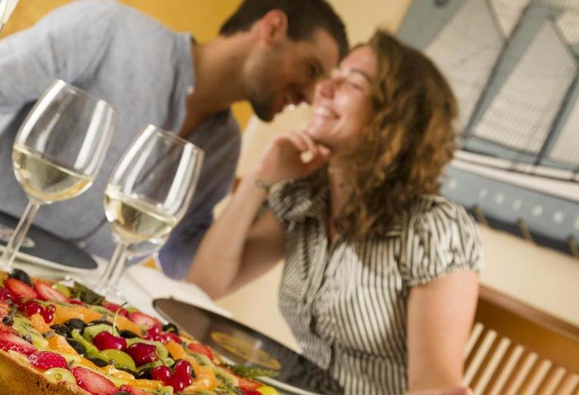 Отель Albicocco