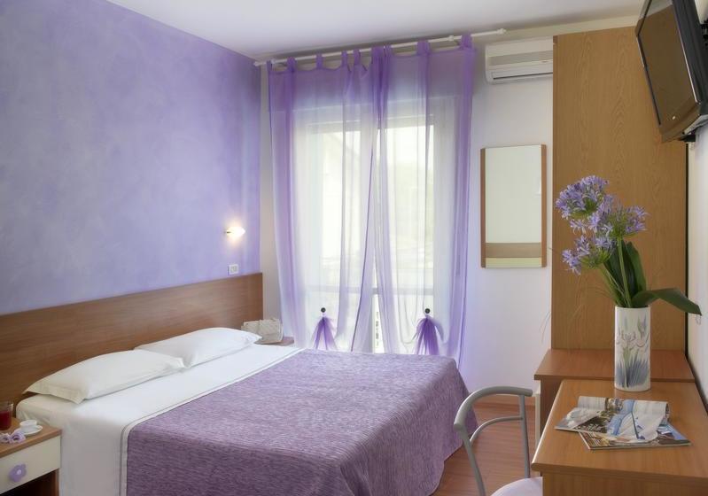 Отель Albicocco