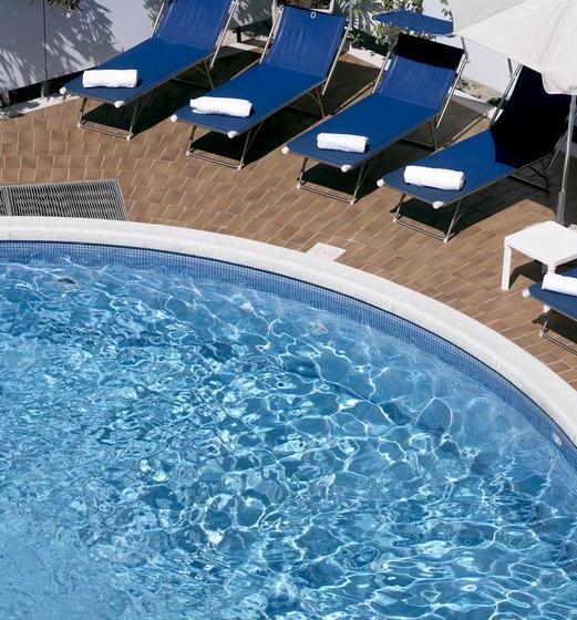 Отель Albicocco