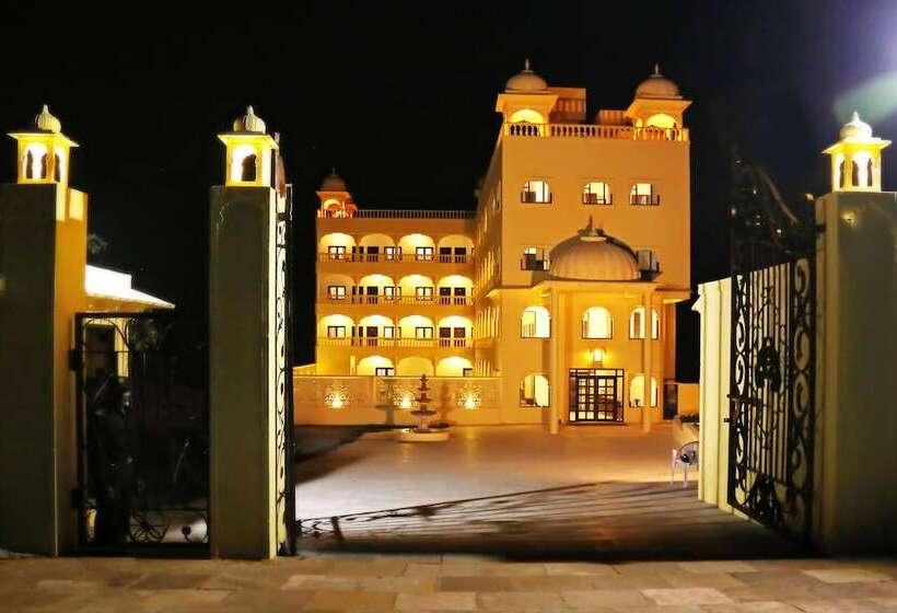 هتل Atulya Niwas, Udaipur