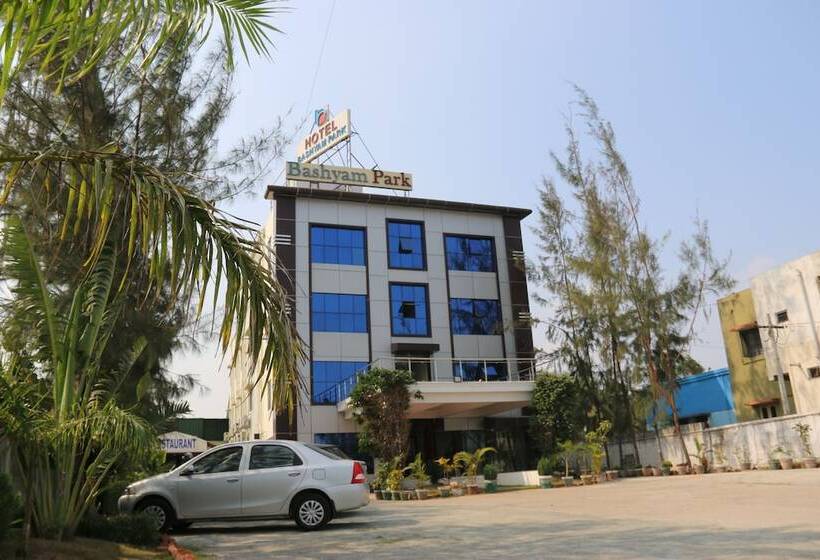 Отель Bashyam Park