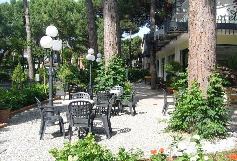 בית מלון כפרי Boccaccio Free Parking