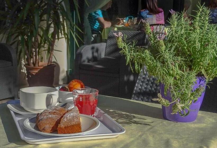 בית מלון כפרי Boccaccio Free Parking