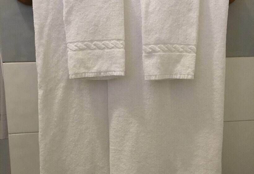 בית מלון כפרי Commercio