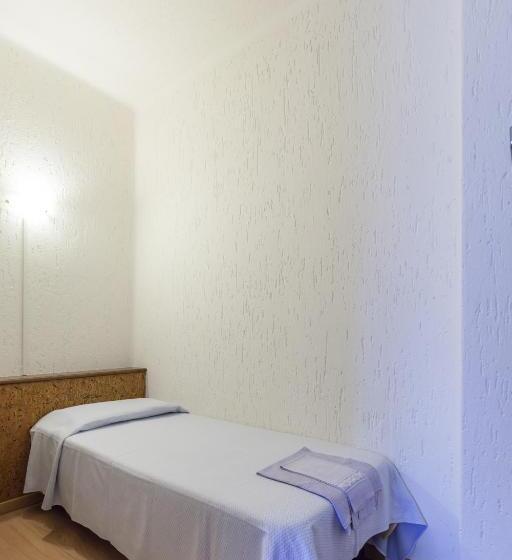 בית מלון כפרי Franini