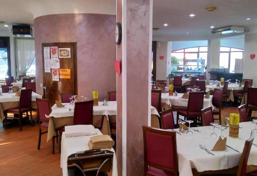 בית מלון כפרי Franini