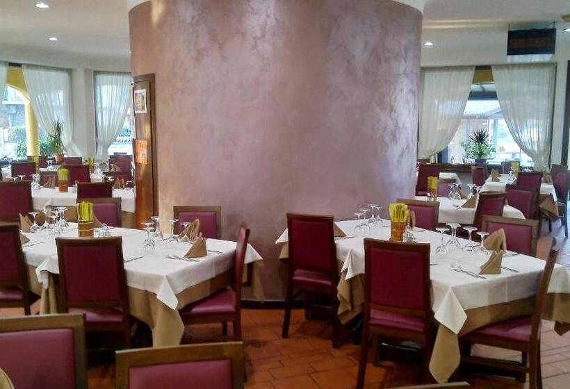 בית מלון כפרי Franini