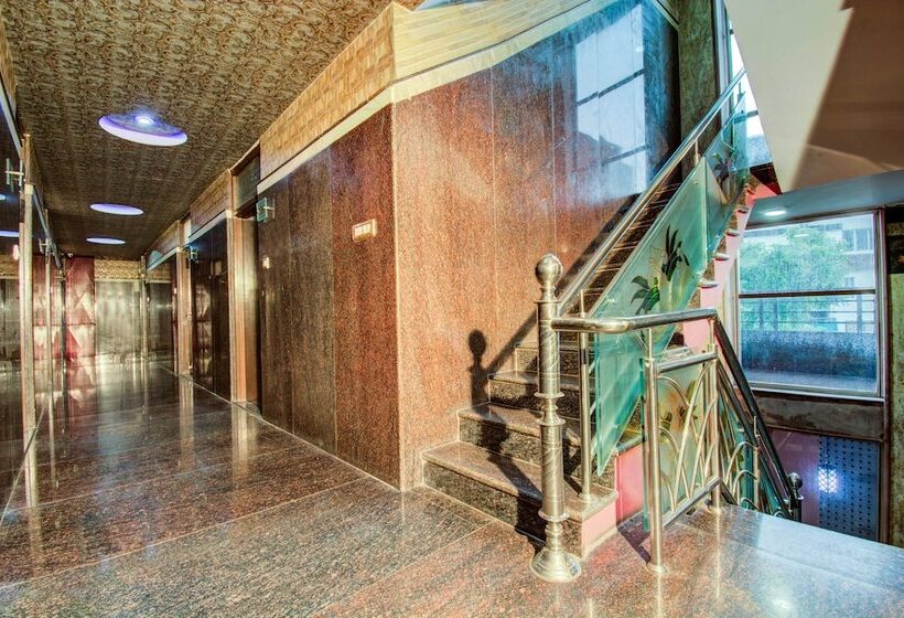 ホテル Grand Akshay