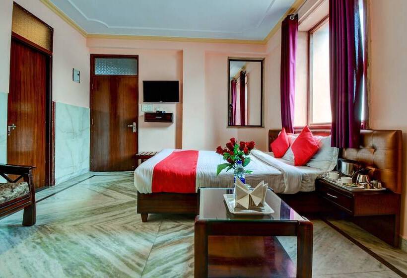 ホテル Grand Akshay