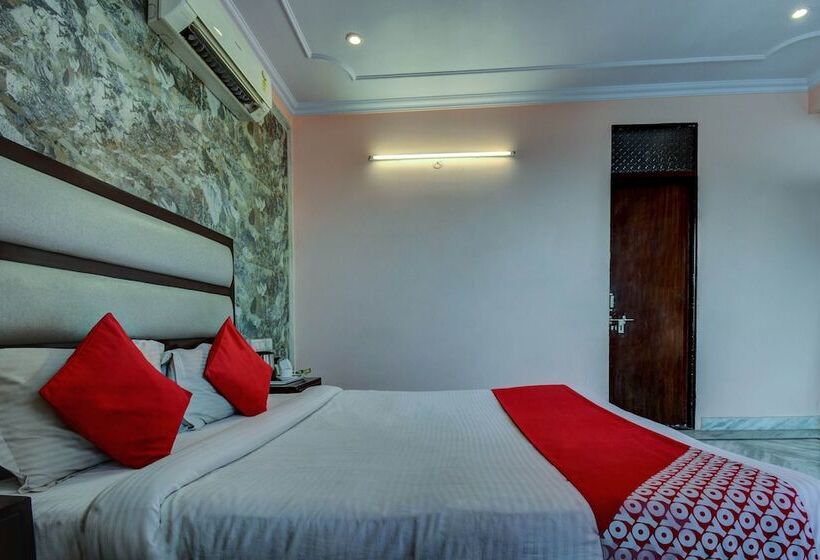 ホテル Grand Akshay