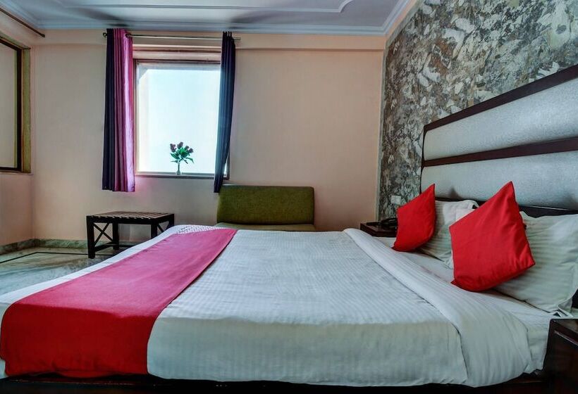 ホテル Grand Akshay