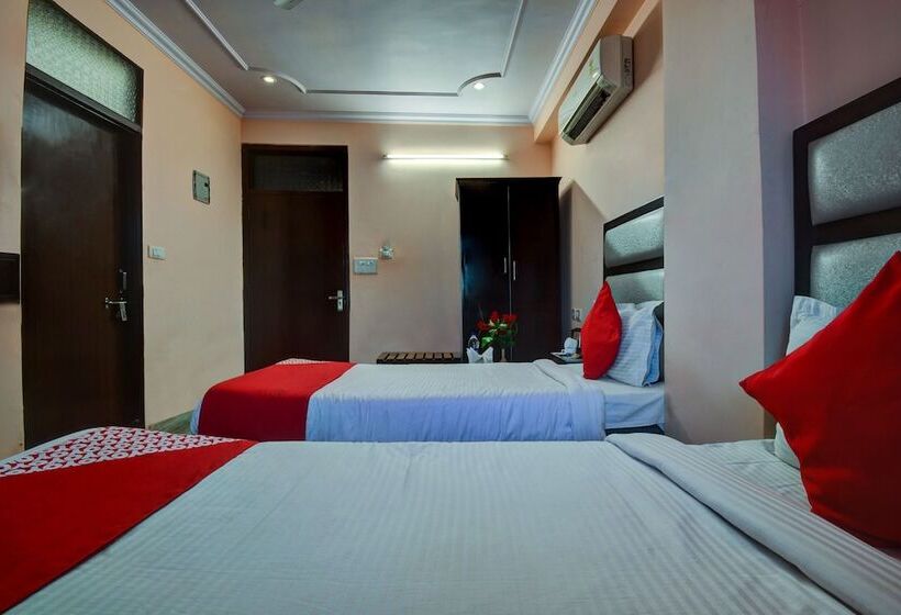 ホテル Grand Akshay