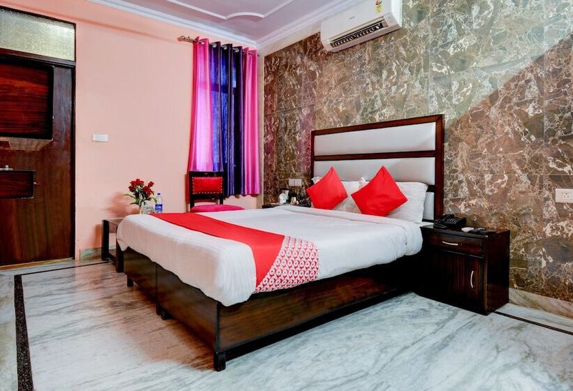 ホテル Grand Akshay