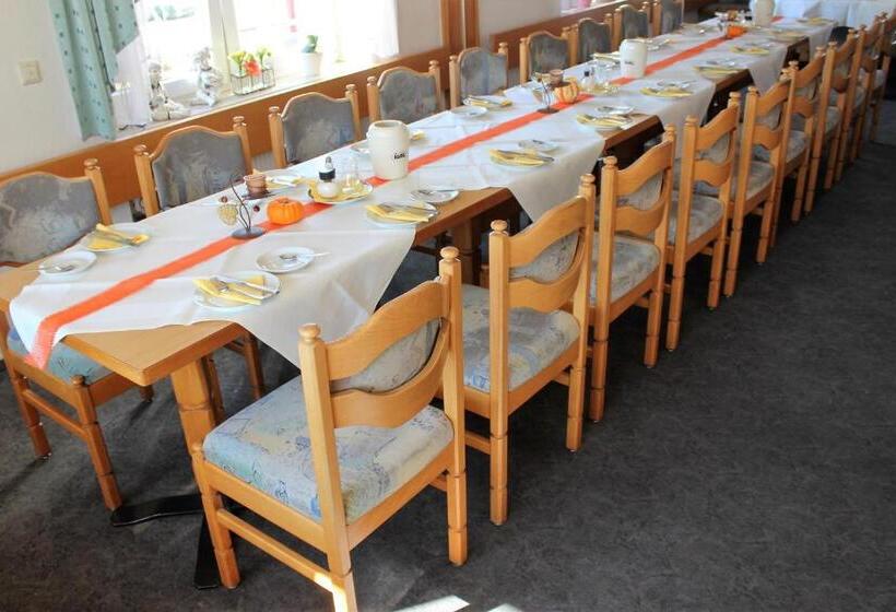 호텔 Heuberger Hof, Wehingen