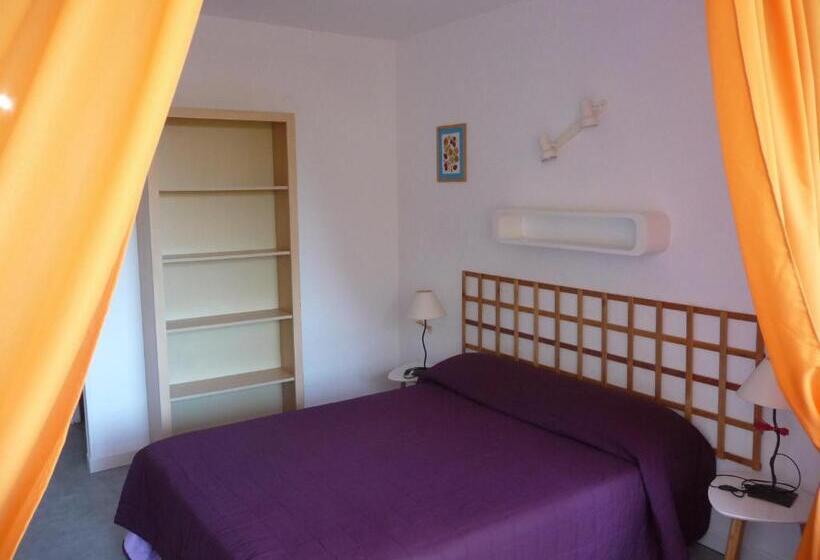 ホテル Hôtel Les Eucalyptus