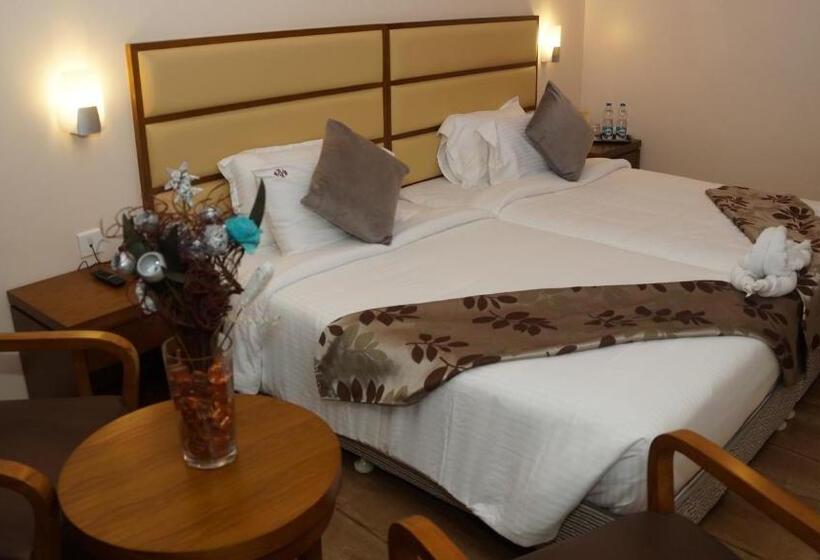 هتل Kani Residency