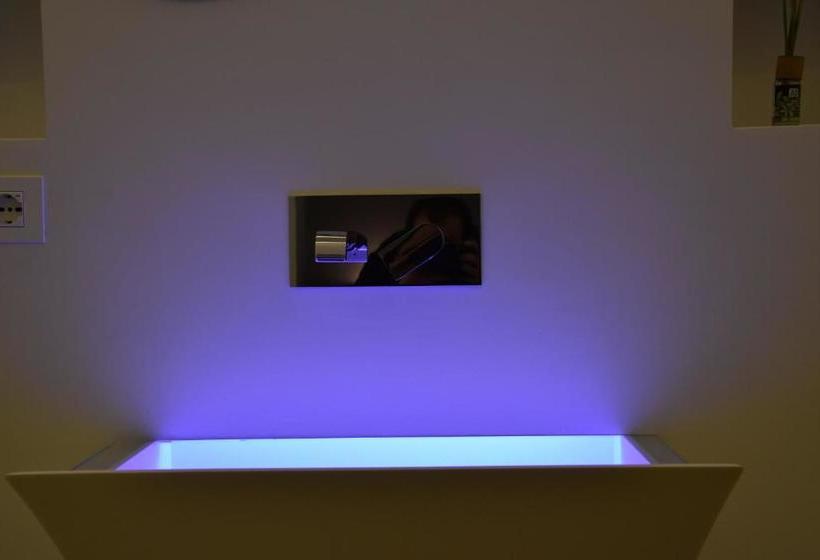 هتل La Casa Nel Borgo Antico