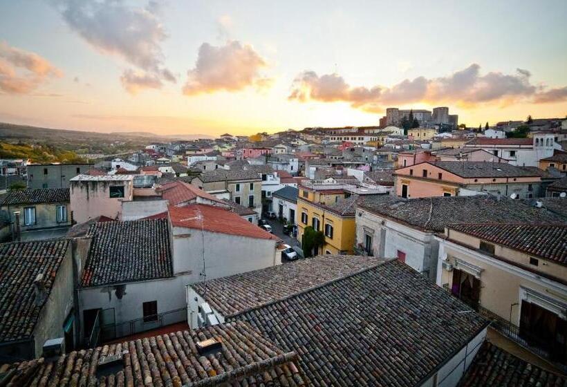 هتل La Casa Nel Borgo Antico